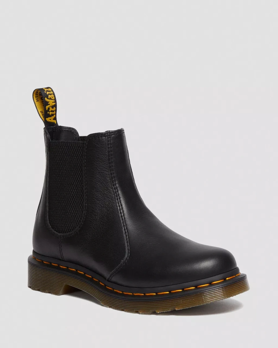 Dr. Martens 2976 - Beatles Unisex in Pelle Virginia – 30698001